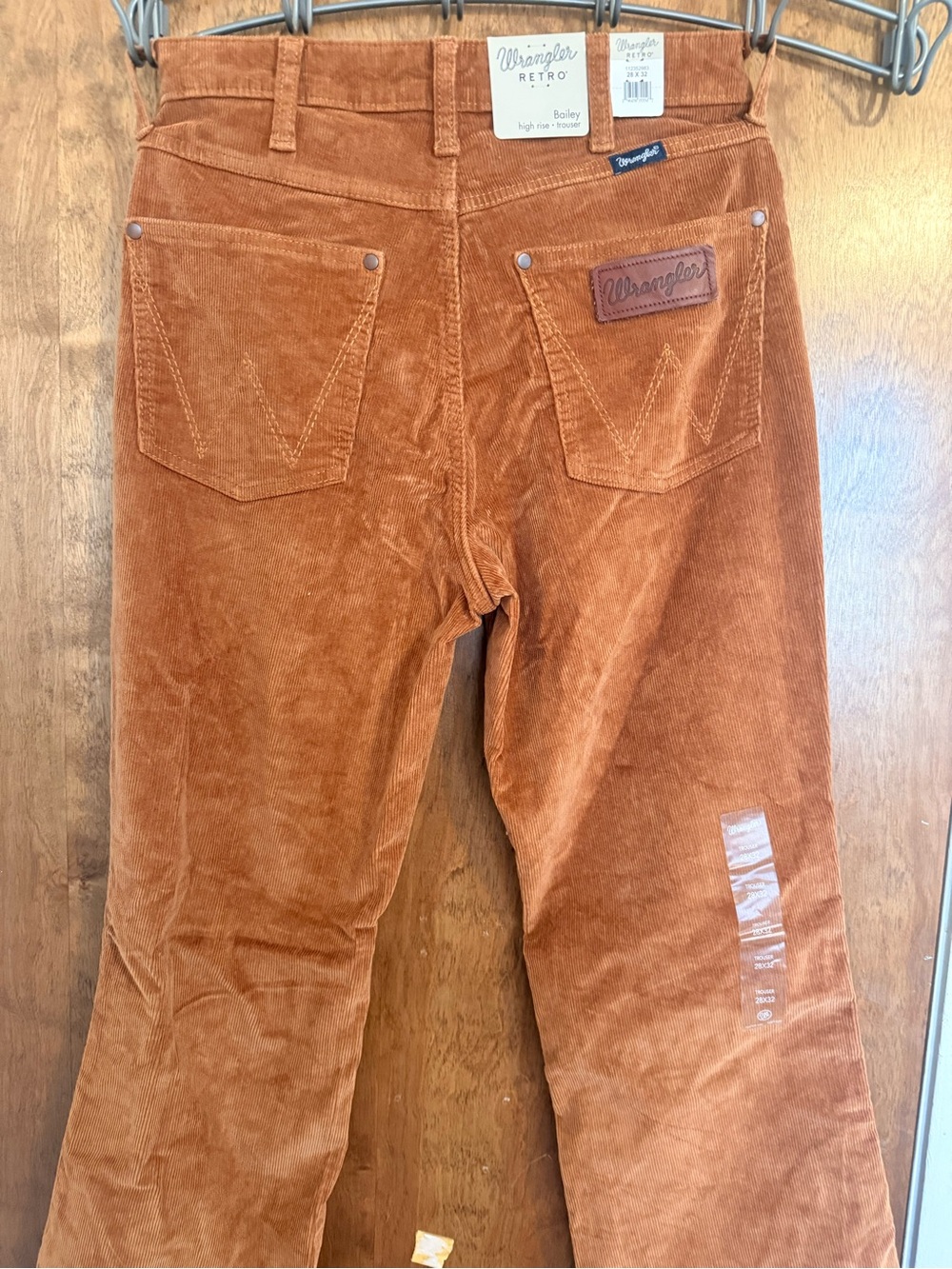 Wrangler Womens Bootcut Corduroy Jeans in Rust